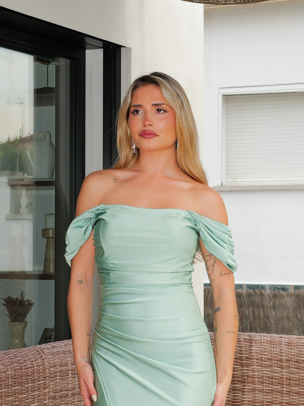 Robe Menthe — sirène, manches courtes, vert menthe