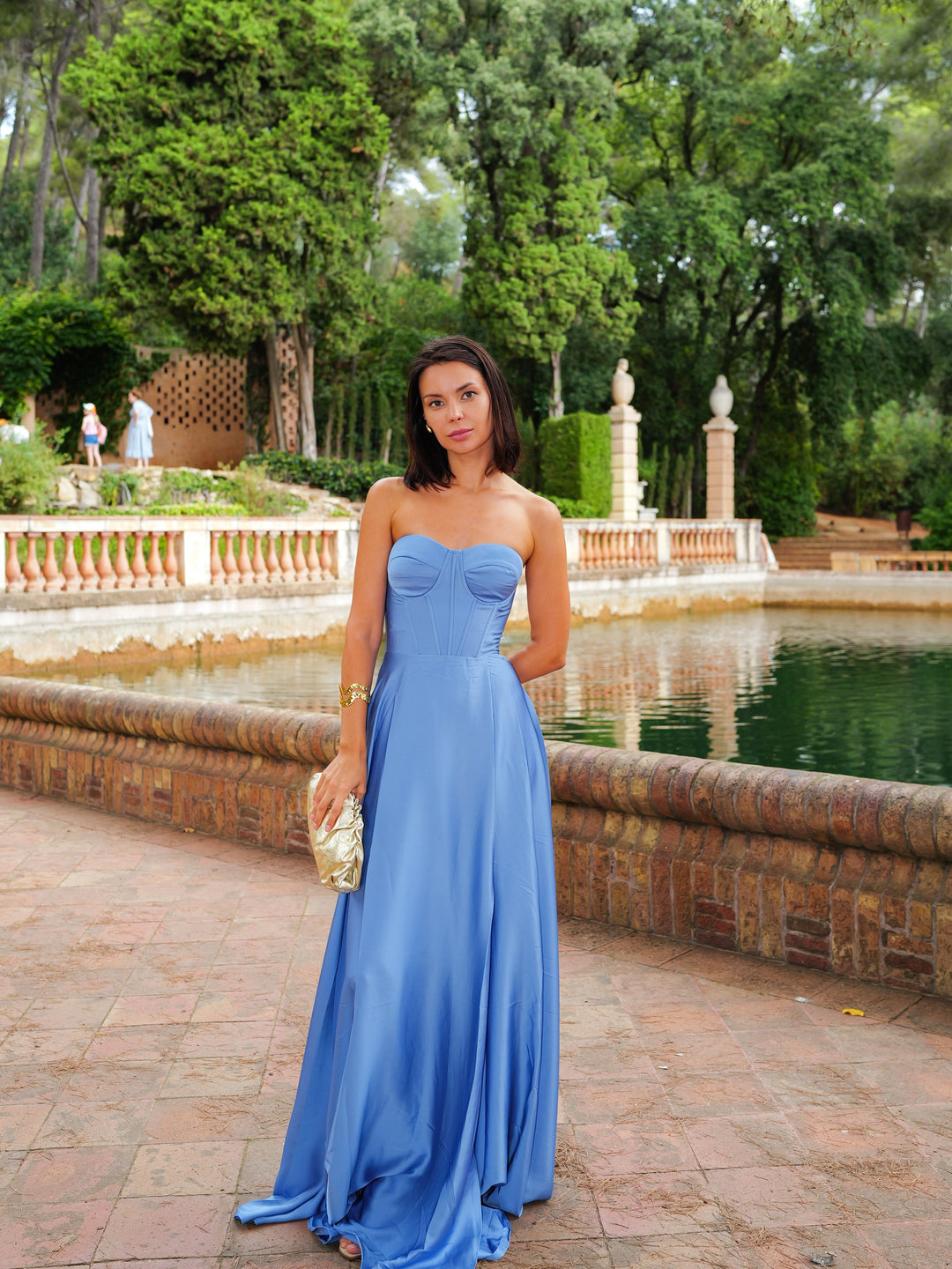 Robe Odette — princesse, corsé laceré, satin, bleu ciel