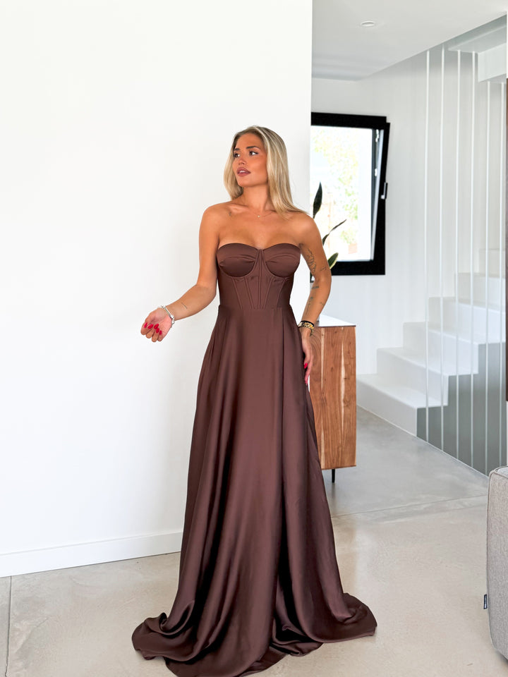 Robe Céleste — princesse, corsé laceré, satin, chocolat
