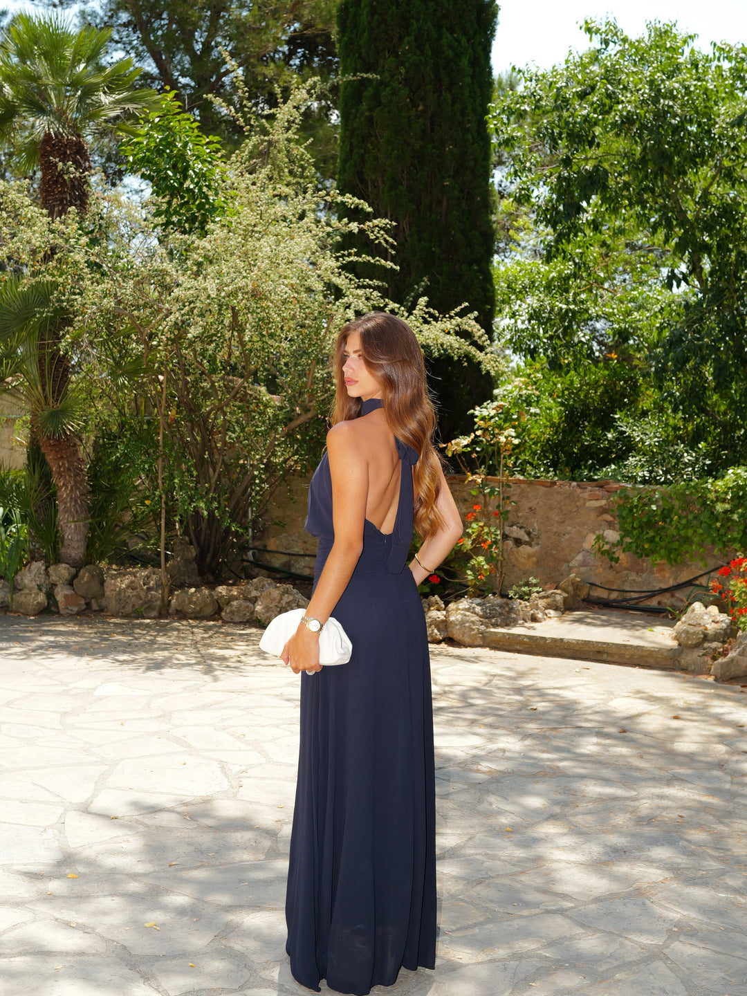 Robe Ondine — halter noué, drapé taille, fente, marine