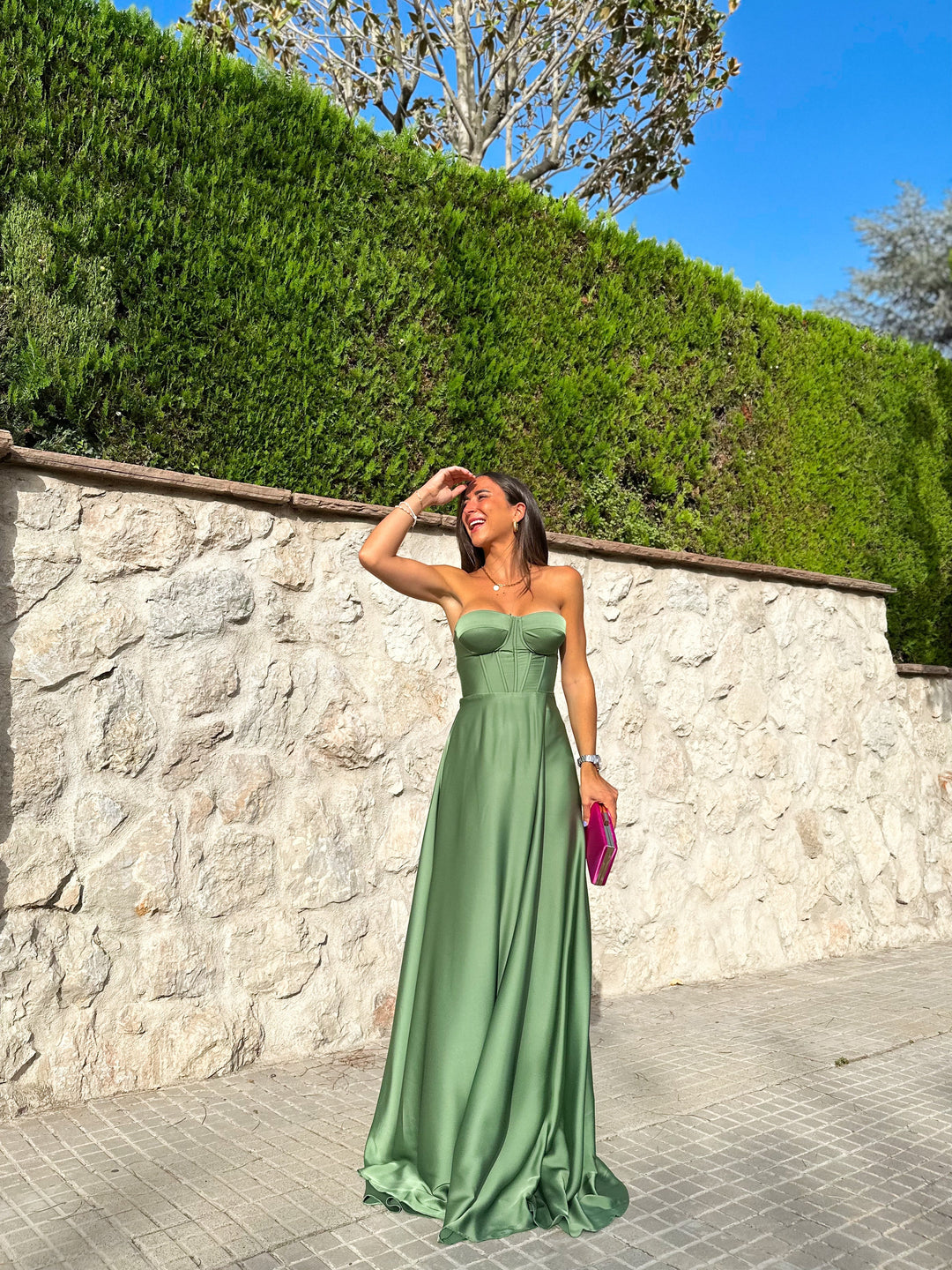 Robe Olive — princesse, corsé laceré, satin, olive