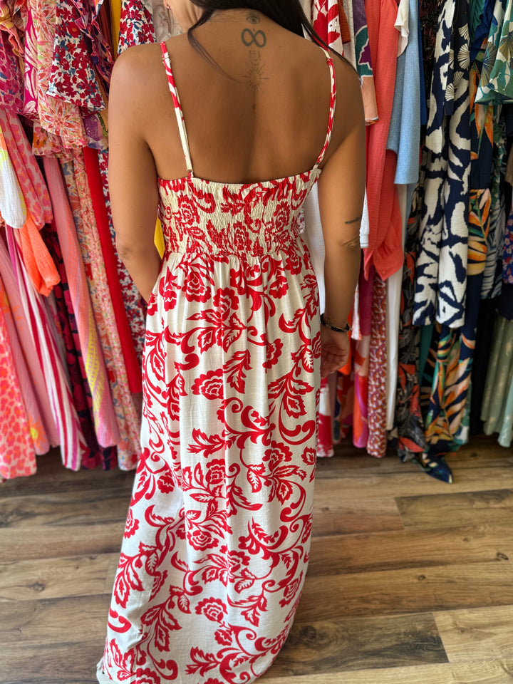 Robe Étienne rouge
