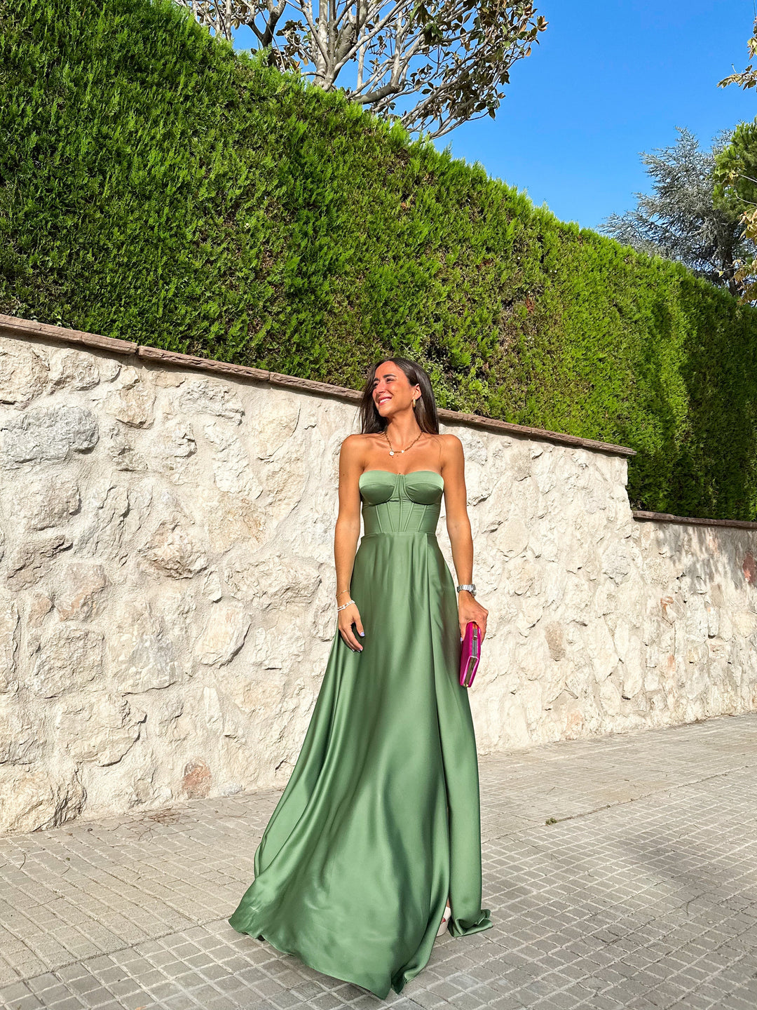 Robe Olive — princesse, corsé laceré, satin, olive