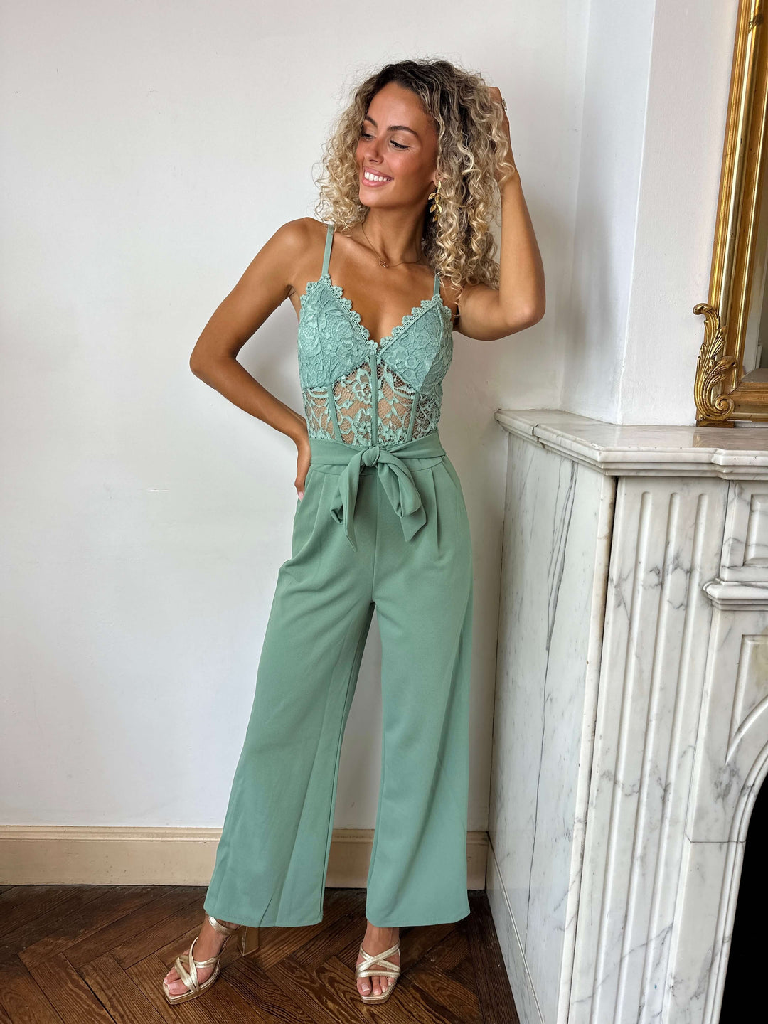 Combinaison Anaïs, buste en dentelle, pantalon large