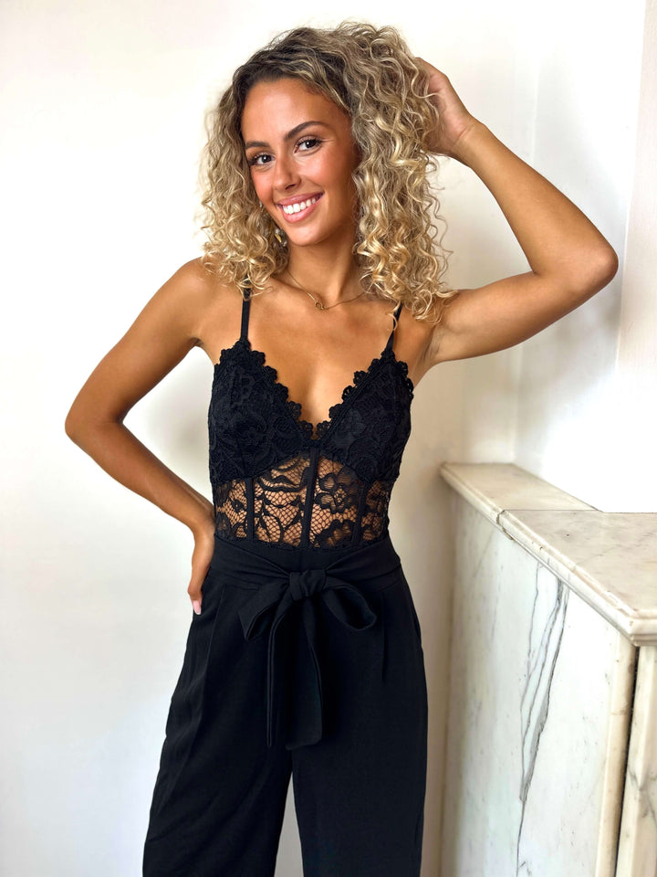 Combinaison Anaïs, buste en dentelle, pantalon large
