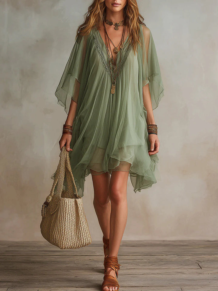 Mini Robe Émeraude — col en V, volants superposés