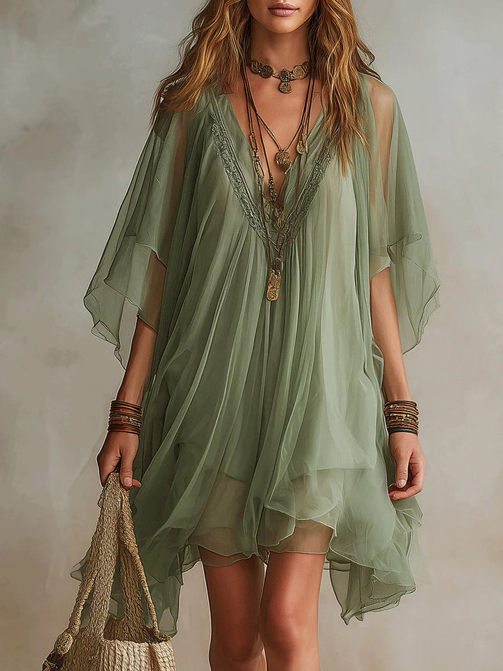 Mini Robe Émeraude — col en V, volants superposés