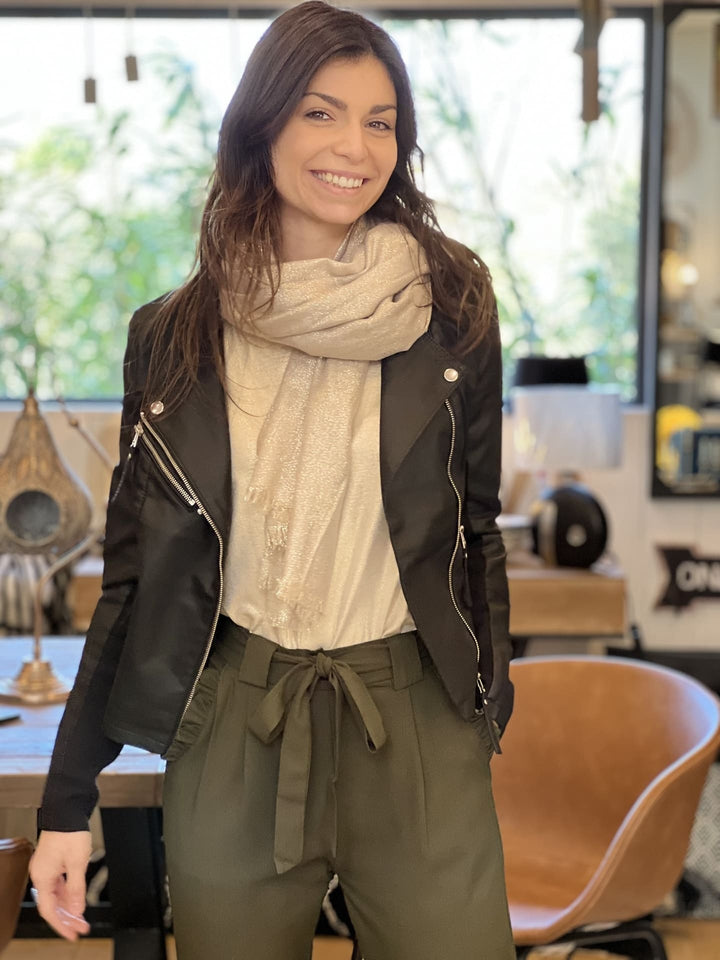 Pantalon Zélie — coupe droite, taille haute, ceinture à nouer